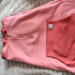 Ariat hoodie- 1/2 zip